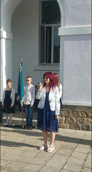 Приветствено слово пред учениците на първия учебен ден